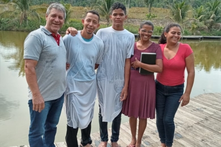 1º Batismo realizado em União dos Bandeirantes/RO - Linha do Pavão (Missão)